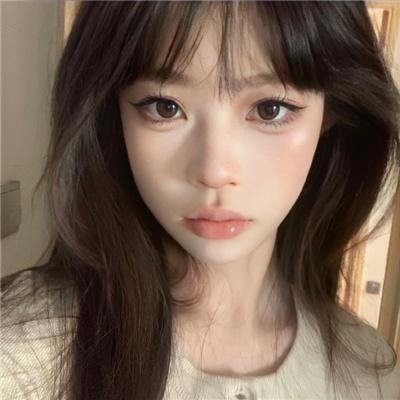 女儿国嬉春